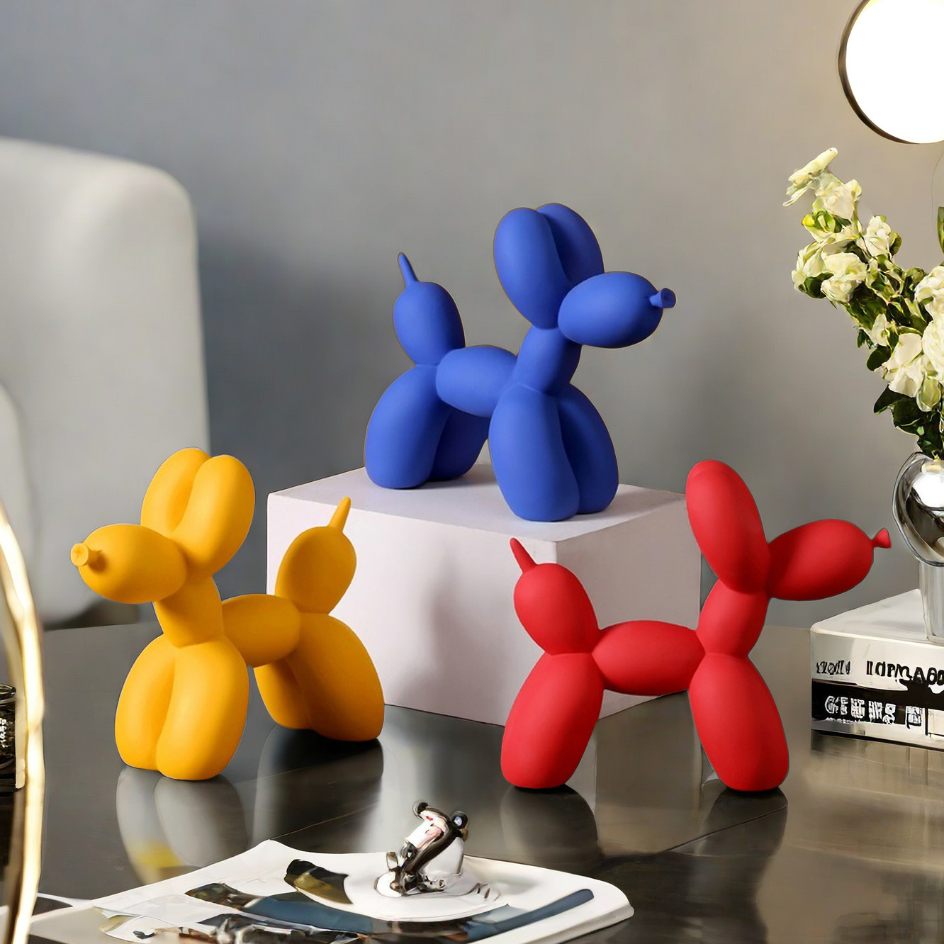 Estatua de Perro Globo de Colo - Home Decor Exhibition reseña y precio